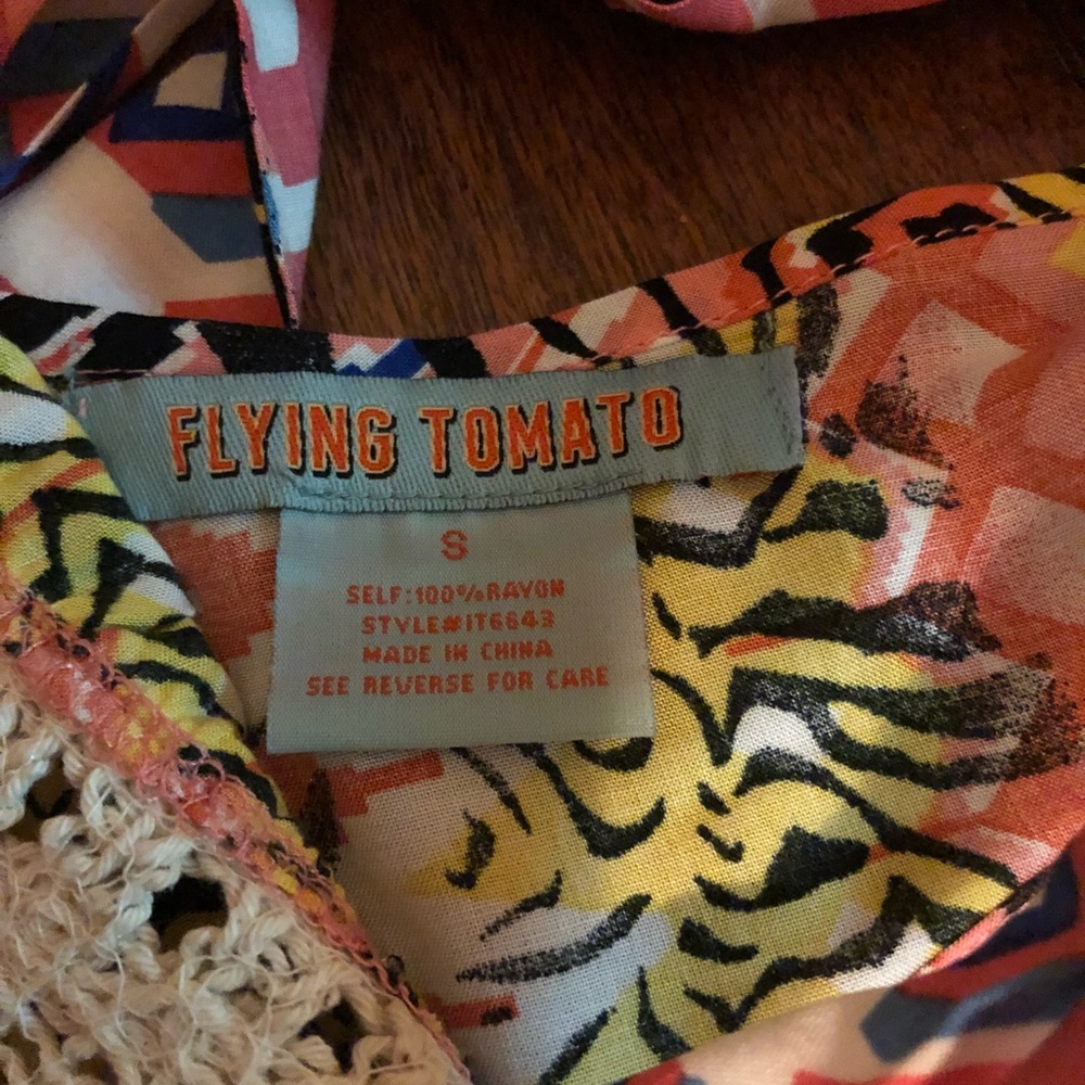 Flying Tomato Top - Picture 6 of 6